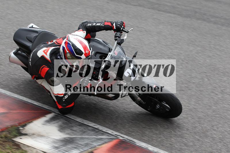 Archiv-2022/13 25.04.2022 Plüss Moto Sport ADR/Freies Fahren/21